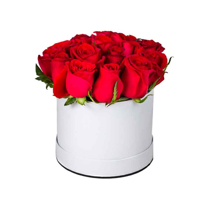 Arreglo en caja blanca 16 rosas